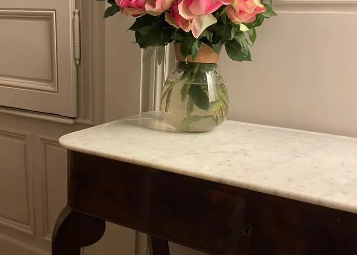 Le Murier De לינה וארוחת בוקר